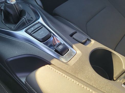 Used 2024 Chevrolet Camaro LT w/ Technology Package RWD image 23
