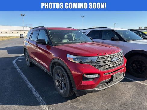 Used 2023 Ford Explorer XLT w/ Equipment Group 202A image 1