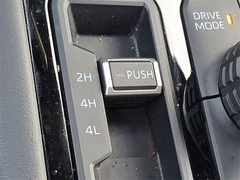 Certified 2024 Toyota Sequoia Platinum image 26