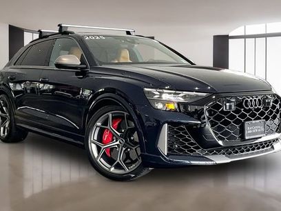 Used 2025 Audi RS Q8 performance