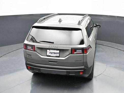 New 2026 Jeep Cherokee Limited AWD/4WD image 32