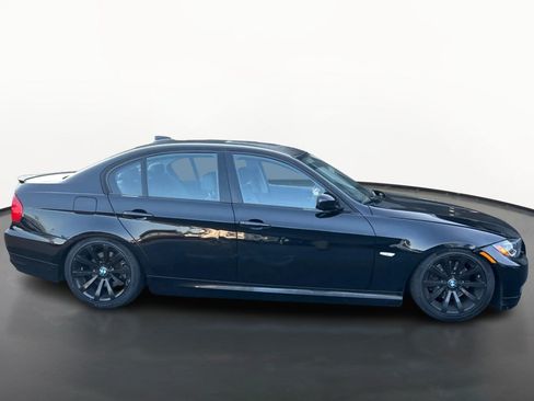 Used 2011 BMW 328i Sedan RWD image 2