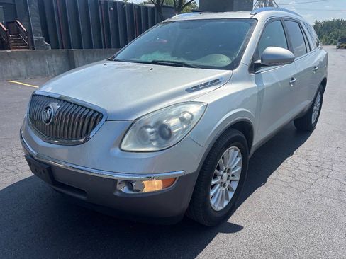 Used 2012 Buick Enclave Leather FWD image 7