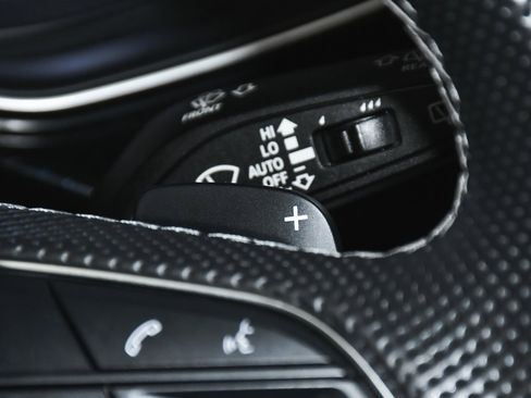 Used 2022 Audi SQ8 Premium Plus w/ Executive Package image 53