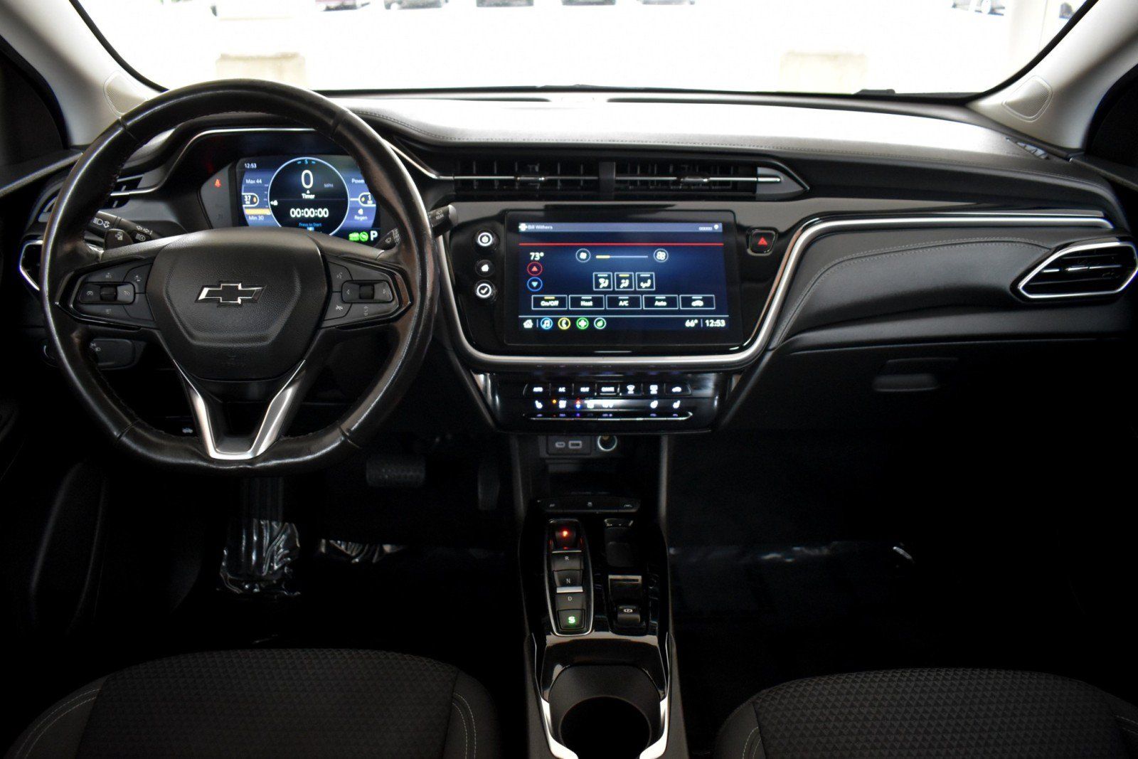 Used 2022 Chevrolet Bolt EUV LT w/ Comfort Package FWD image 9