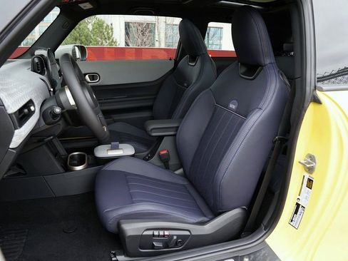 New 2025 MINI Cooper S image 10