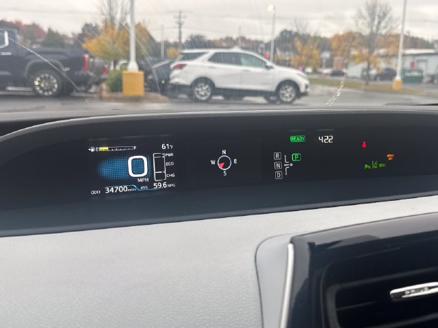 Used 2017 Toyota Prius Three w/ Advanced Technology Package FWD image 19