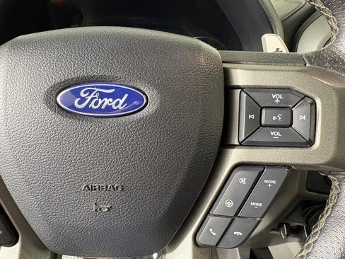 Certified 2019 Ford F150 Raptor w/ Equipment Group 802A Luxury AWD/4WD image 22