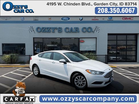 Used 2018 Ford Fusion S FWD image 1