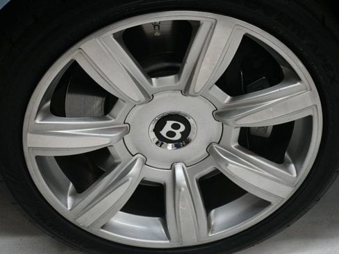 Used 2009 Bentley Flying Spur Flying Spur image 17