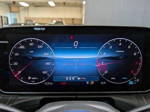 New 2025 Mercedes-Benz C 300 4MATIC Sedan image 26