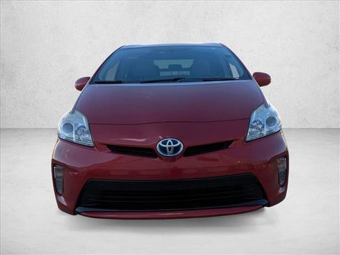 Used 2015 Toyota Prius Two image 2