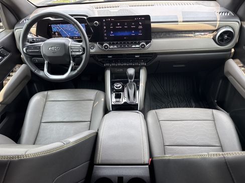 Used 2023 Chevrolet Colorado ZR2 w/ ZR2 Convenience Package III AWD/4WD image 29