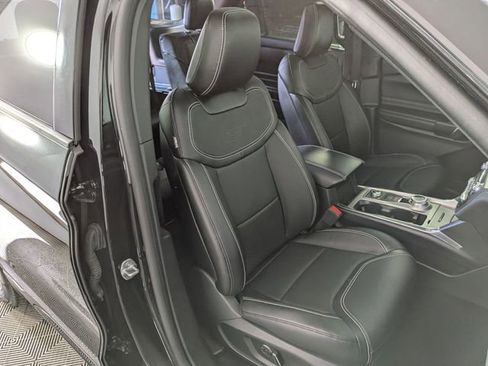 Used 2020 Ford Explorer ST w/ Premium Technology Package AWD/4WD image 33