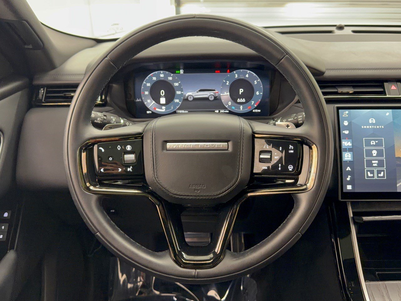 Certified 2026 Land Rover Range Rover Velar Dynamic SE AWD/4WD image 10