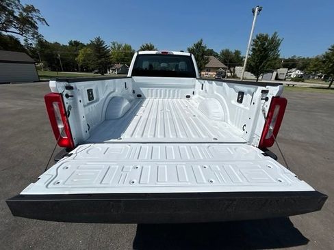 Used 2025 Ford F350 XL w/ XL Chrome Package RWD image 8