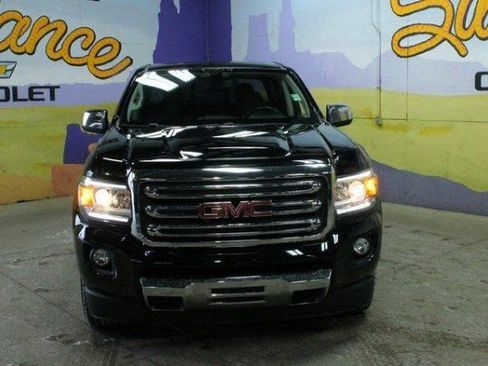 Used 2015 GMC Canyon SLT image 6