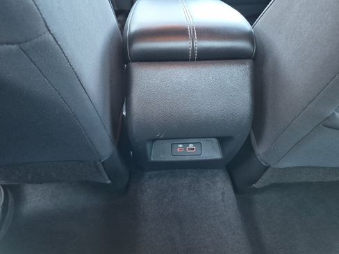 Used 2024 Nissan Altima 2.5 SV FWD image 17