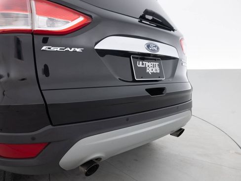 Used 2014 Ford Escape Titanium w/ Equipment Group 401A FWD image 16