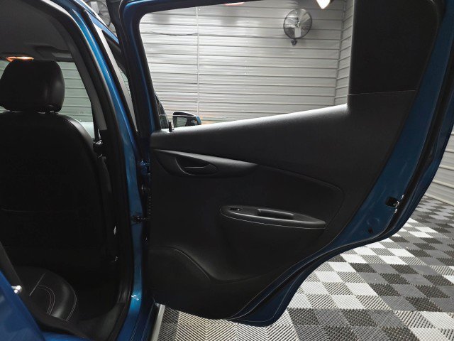 Used 2021 Chevrolet Spark ACTIV FWD image 32