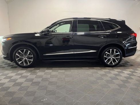Certified 2024 Acura MDX SH-AWD w/ Technology Package image 23