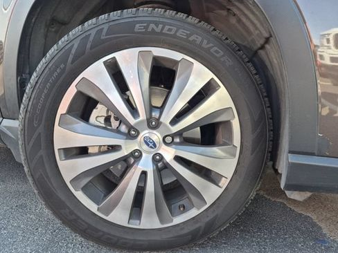 Used 2019 Subaru Ascent Touring w/ Popular Package #3 AWD/4WD image 6