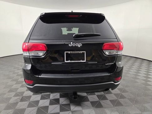 Certified 2019 Jeep Grand Cherokee Laredo w/ Laredo X Package image 6