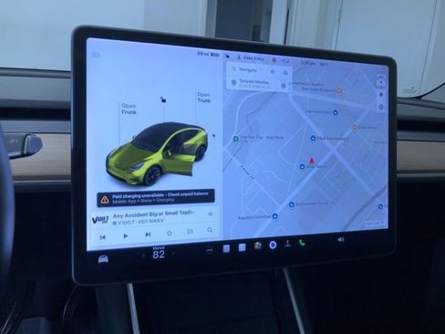 Used 2021 Tesla Model Y Long Range AWD/4WD image 25