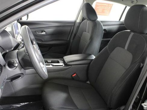Certified 2024 Nissan Sentra SV FWD image 20