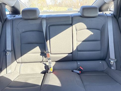 Used 2024 Chevrolet Malibu LT image 29