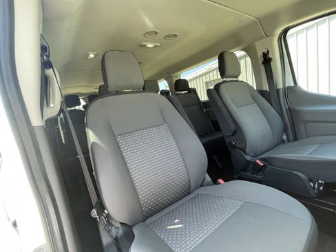 Used 2023 Ford Transit 350 XLT RWD image 19