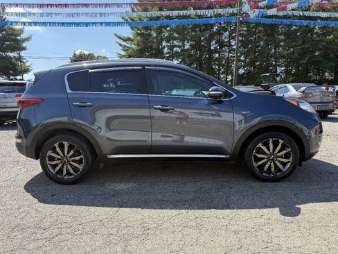 Used 2018 Kia Sportage EX w/ EX Sport Appearance Package AWD/4WD image 4