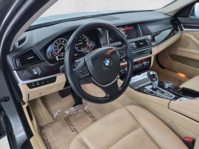 Used 2015 BMW 528i xDrive Sedan AWD/4WD image 10