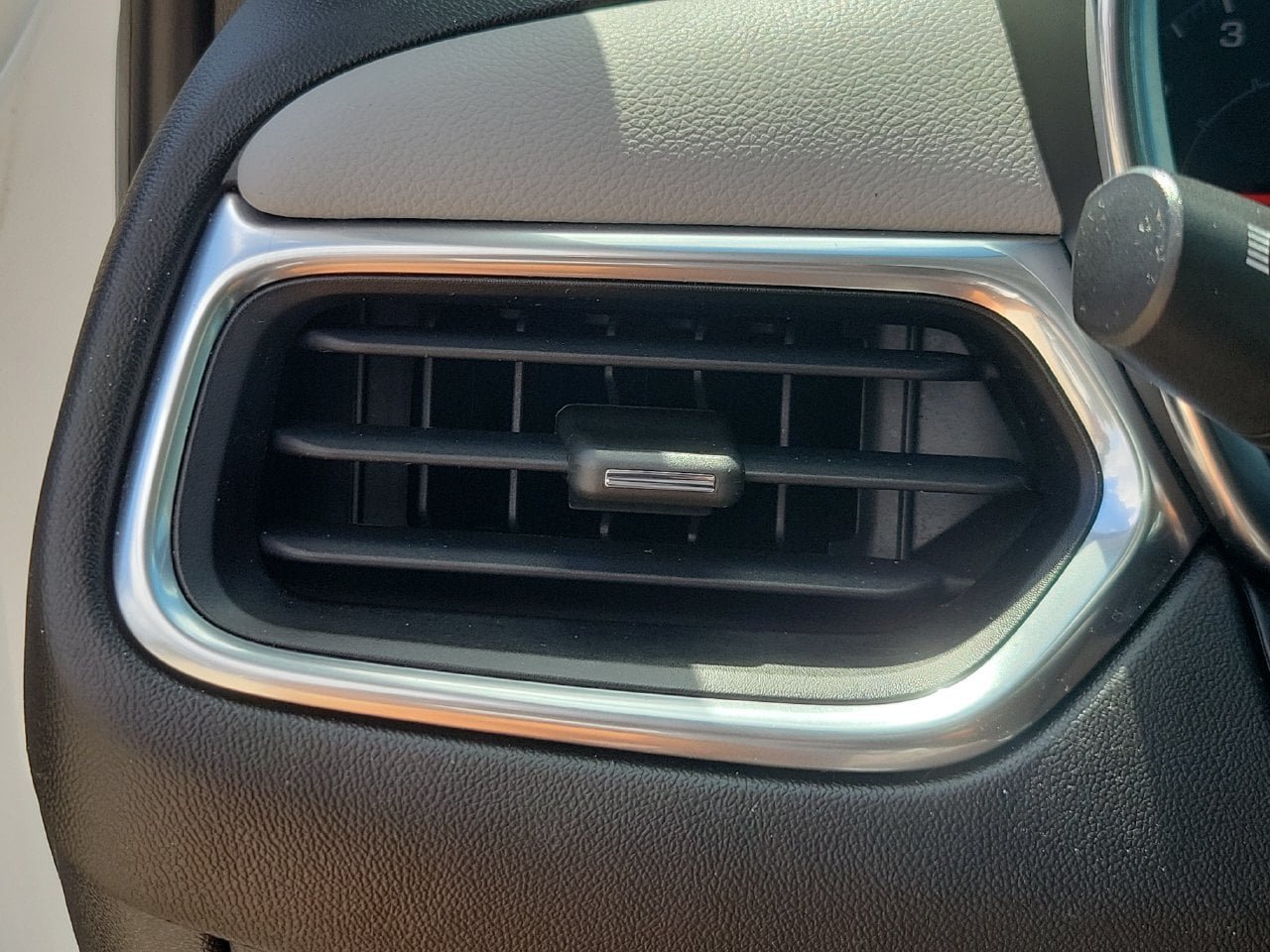 Certified 2021 Chevrolet Equinox LS w/ LS Convenience Package FWD image 30