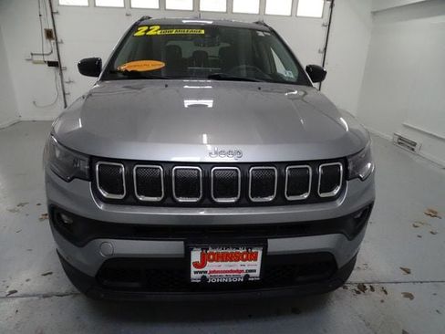 Certified 2022 Jeep Compass Latitude AWD/4WD image 22