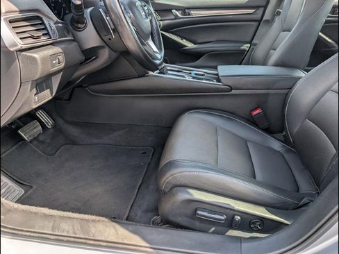 Used 2022 Honda Accord Sport image 10