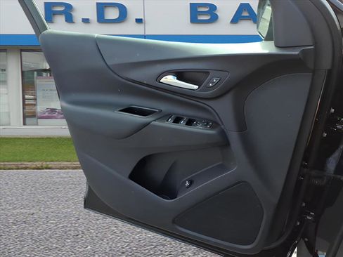 Used 2024 Chevrolet Equinox LT w/ LPO, Floor Liner Package image 12