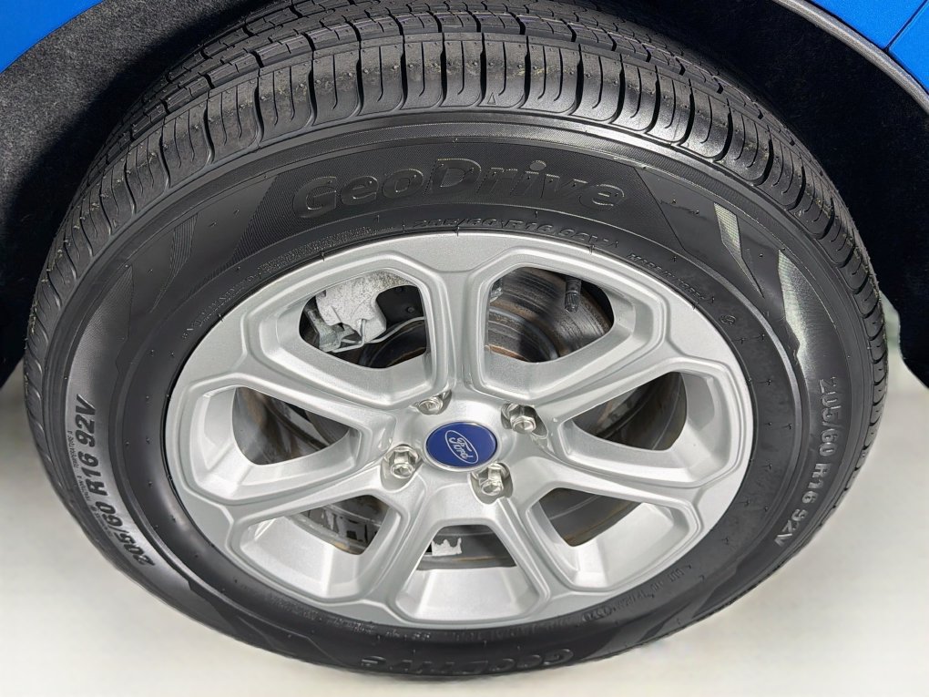 Used 2020 Ford EcoSport SE w/ SE Convenience Package FWD image 26