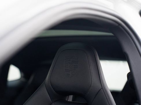 Certified 2025 Porsche Panamera 4 image 19