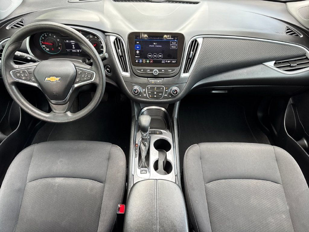Used 2024 Chevrolet Malibu LT FWD image 14