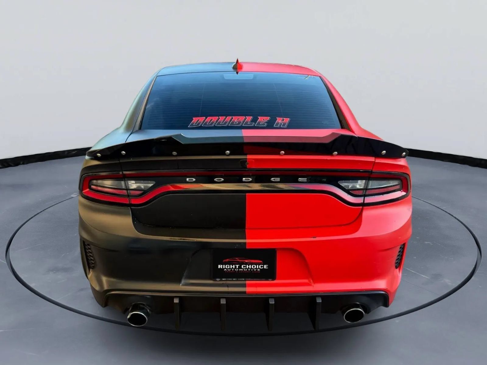 Used 2019 Dodge Charger Scat Pack RWD image 4