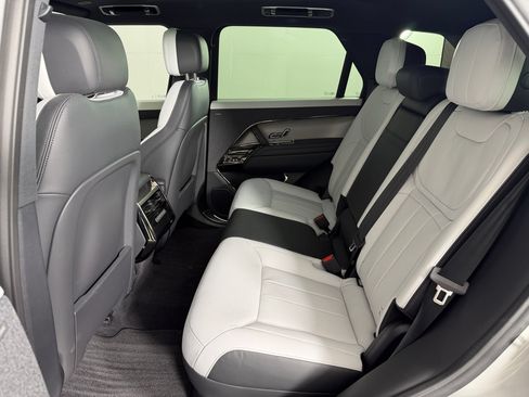 Used 2025 Land Rover Range Rover Sport Dynamic SE AWD/4WD image 22