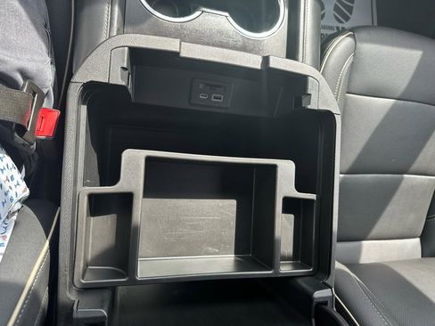 Used 2021 GMC Yukon SLT image 18