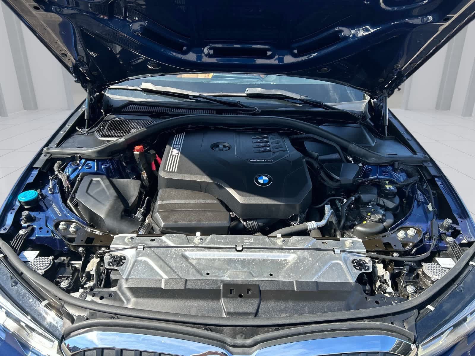 Used 2022 BMW 330i xDrive Sedan w/ Driving Assistance Package AWD/4WD image 14