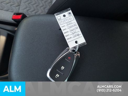 Used 2023 Chevrolet Equinox LT image 31