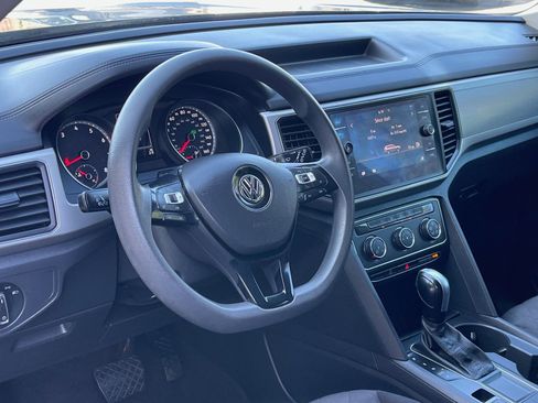 Used 2018 Volkswagen Atlas Launch Edition image 10