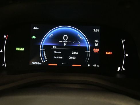 Certified 2025 Toyota Camry LE image 13