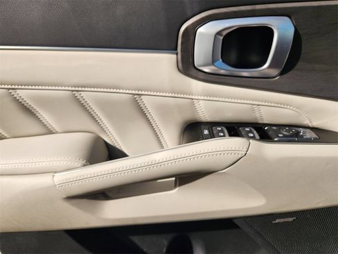 New 2026 Kia Sorento SX image 16