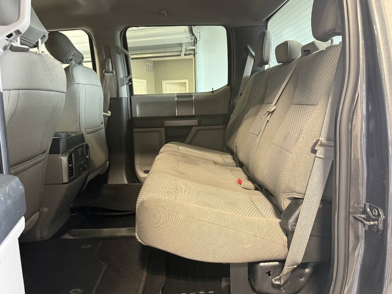 Used 2018 Ford F250 XLT w/ XLT Premium Package AWD/4WD image 17