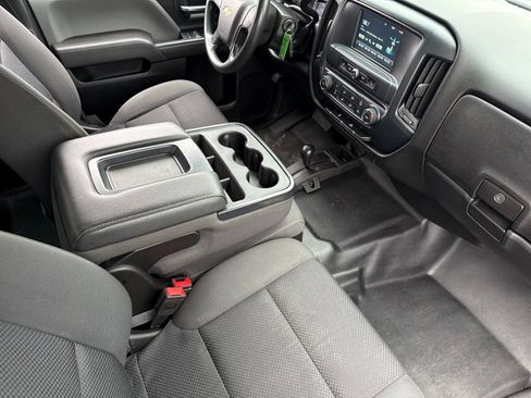 Used 2018 Chevrolet Silverado 2500 W/T image 15